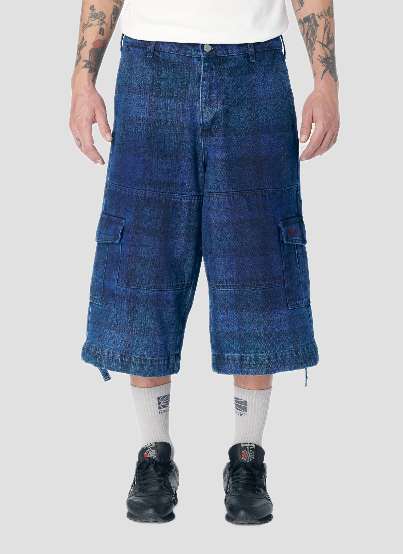 PACC17P001 ~ DENIM CARGO THREE QUARTER PANT - BLUE PLAID