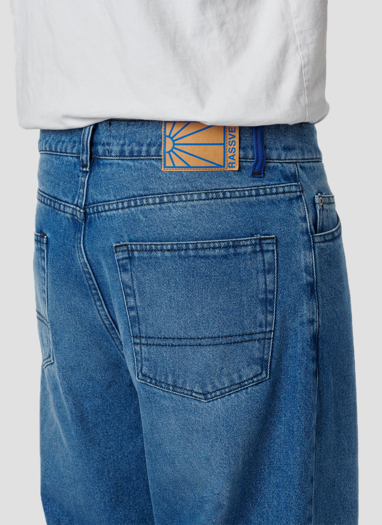 PACC18P021 ~ SUN DYED BAGGY DENIM – VINTAGE BLUE