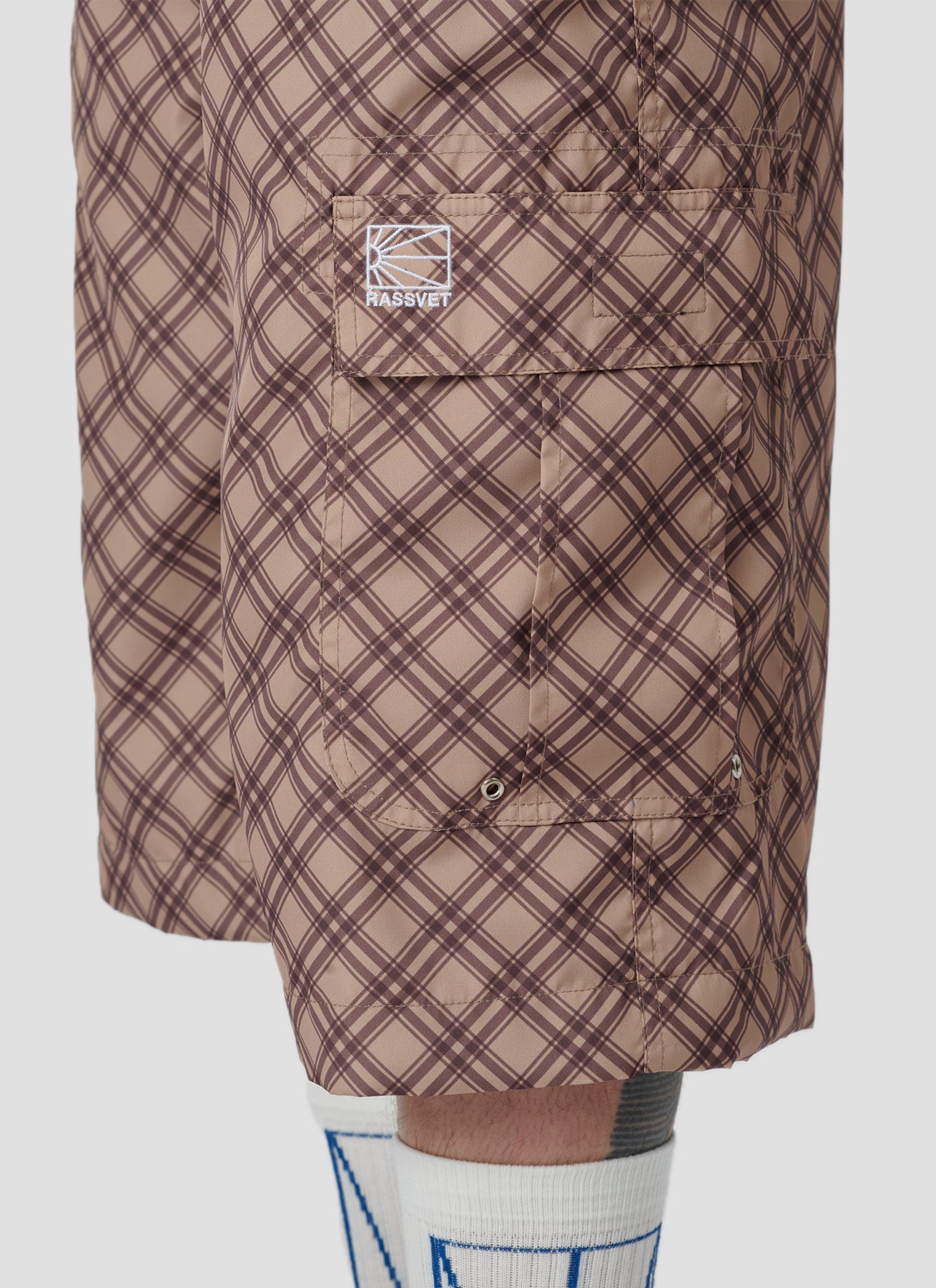 PACC18P009 ~ 3 QUARTER CARGO – TARTAN