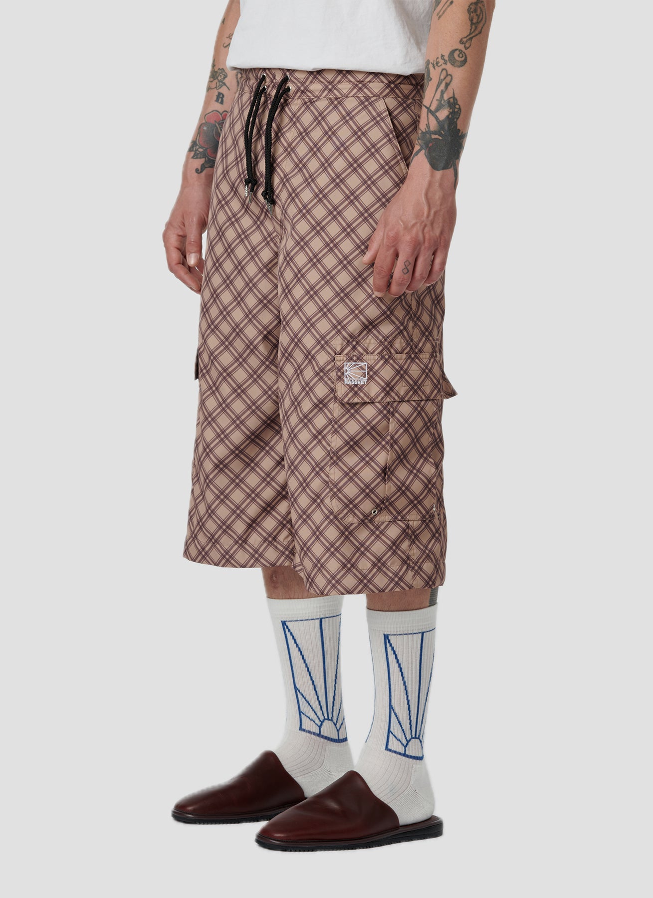 PACC18P009 ~ 3 QUARTER CARGO – TARTAN