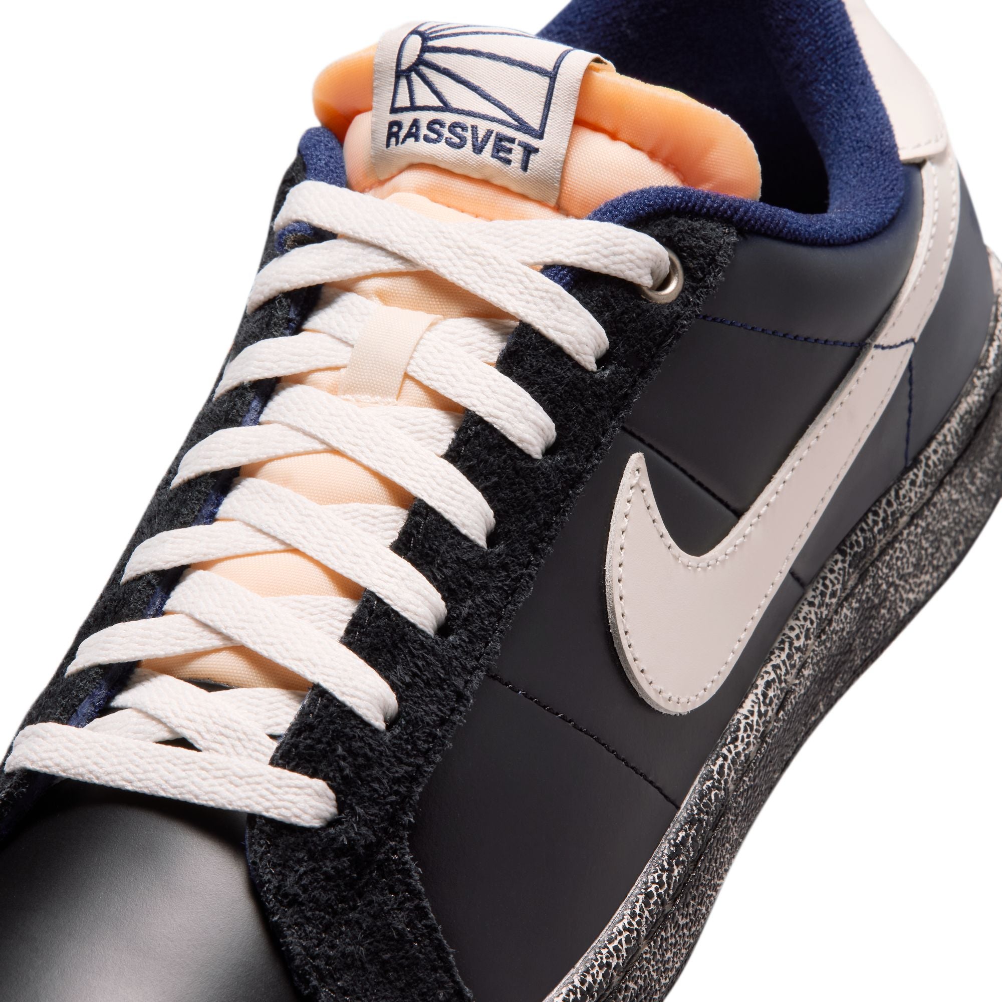 NIRW26K101-1 ~ Nike SB Zoom Tennis Classic x Rassvet BLUE VOID SAIL