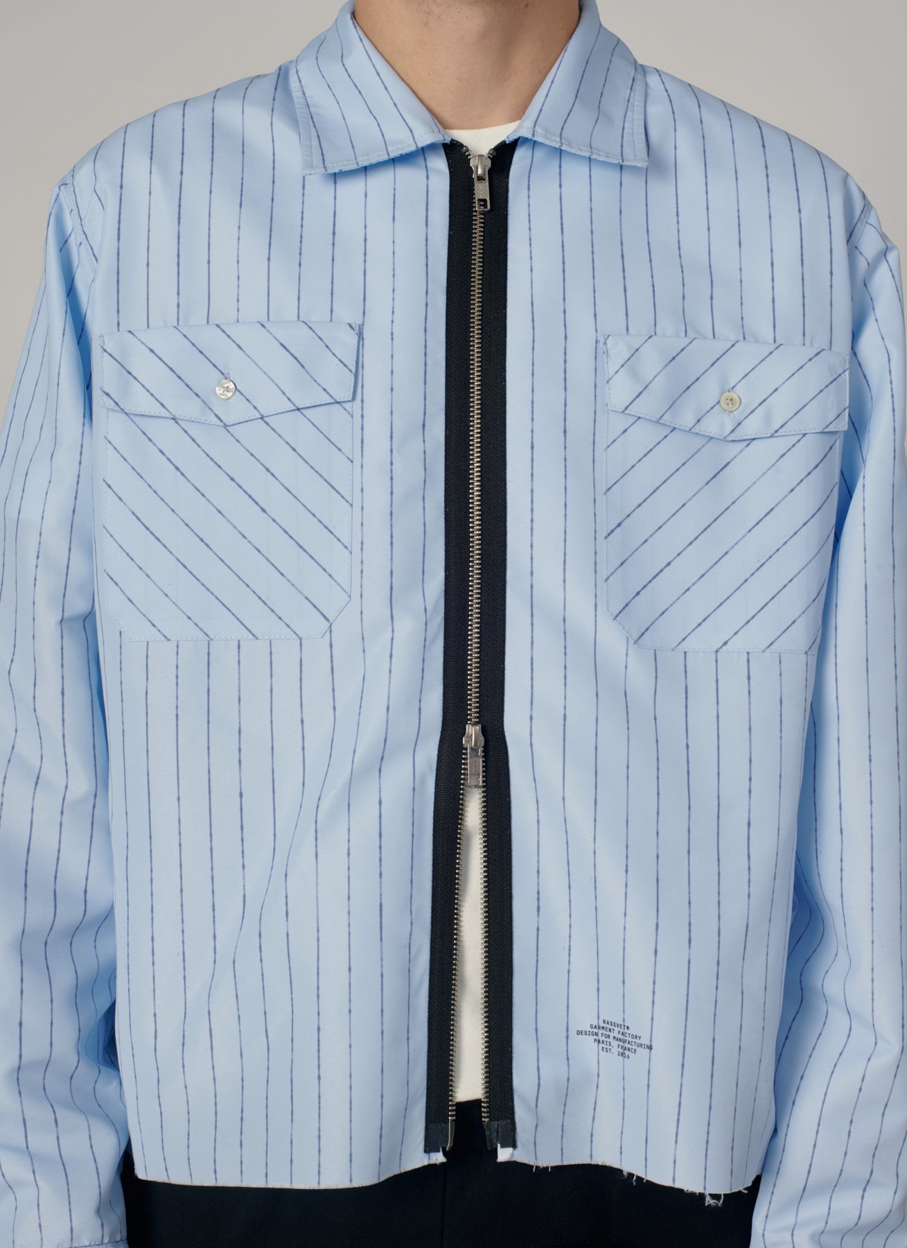 PACC19B006-1 ~ MEN STRIPED LOOSE ZIP SHIRT BLUE