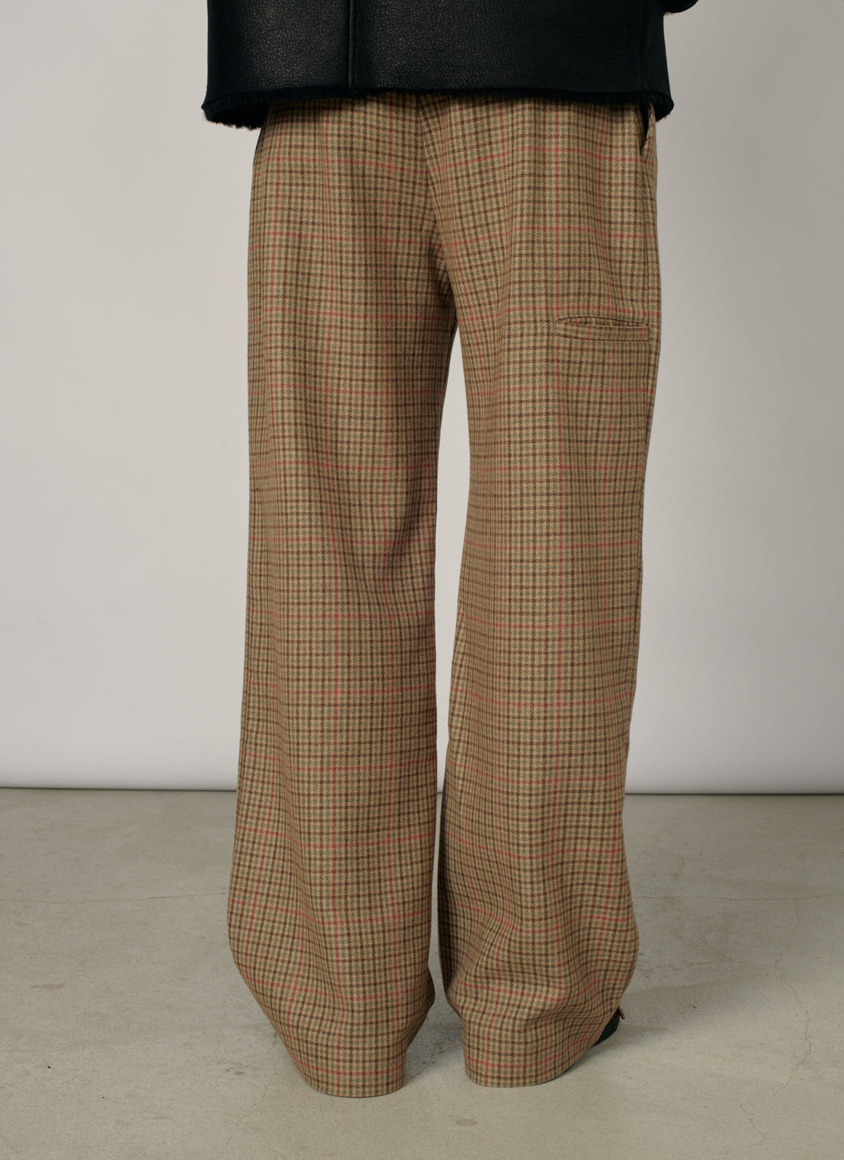PACC19P006-1 ~ MEN WOOL PLEATED PANTS BROWN