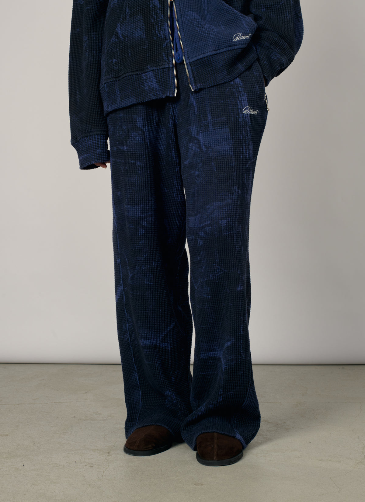 PACC19P009-1 ~ MEN CONCEALED WASHED WAFFLE THERMAL PANTS BLUE