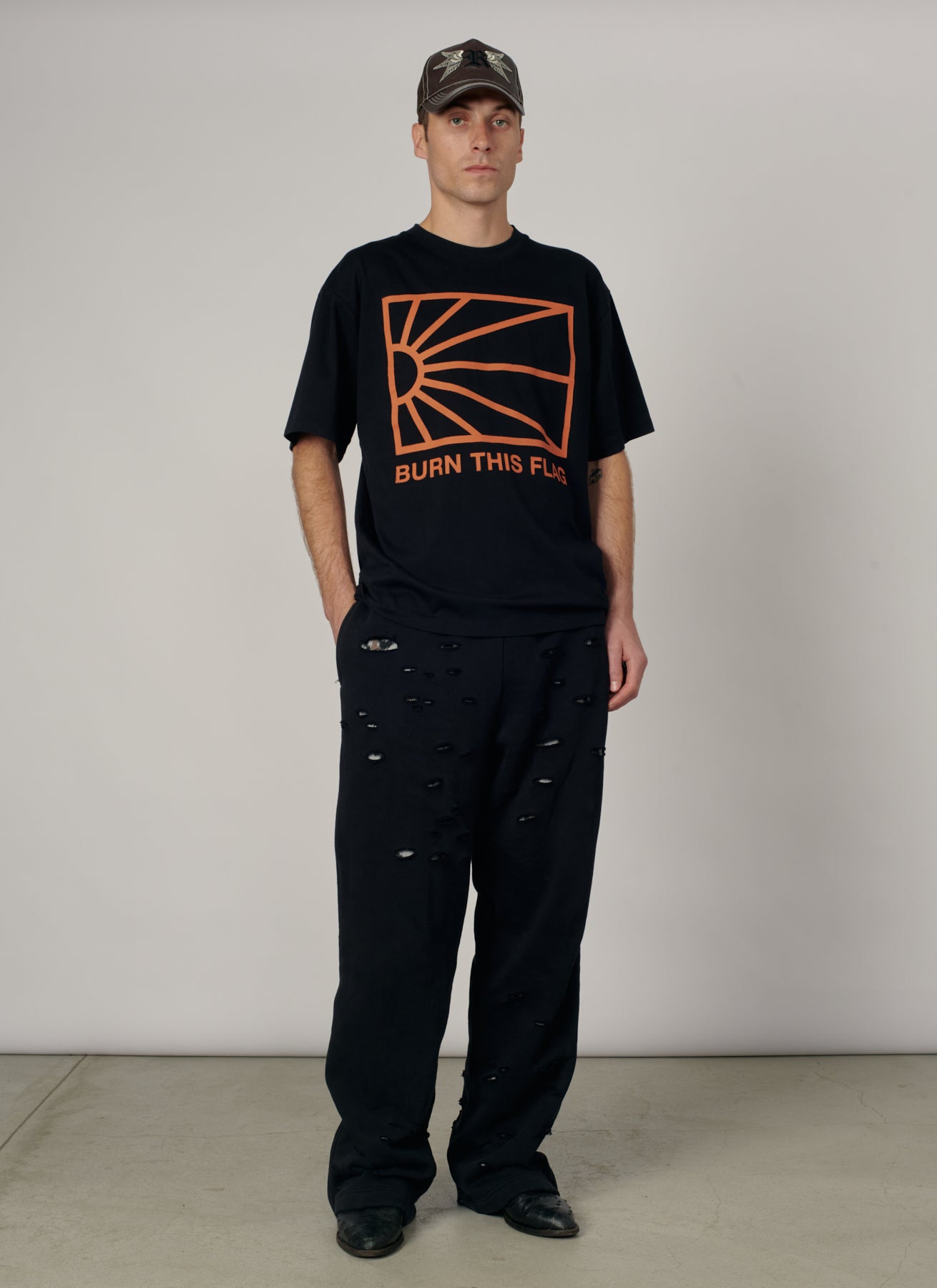 PACC19T001-1 ~ MEN BORDERS TEE SHIRT BLACK