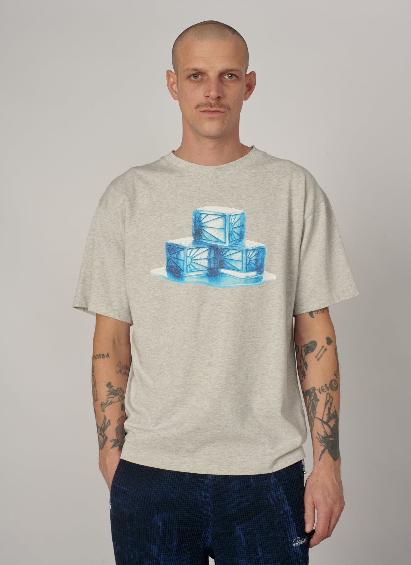 PACC19T002-2 ~ MEN MELT TEE SHIRT ASH GREY