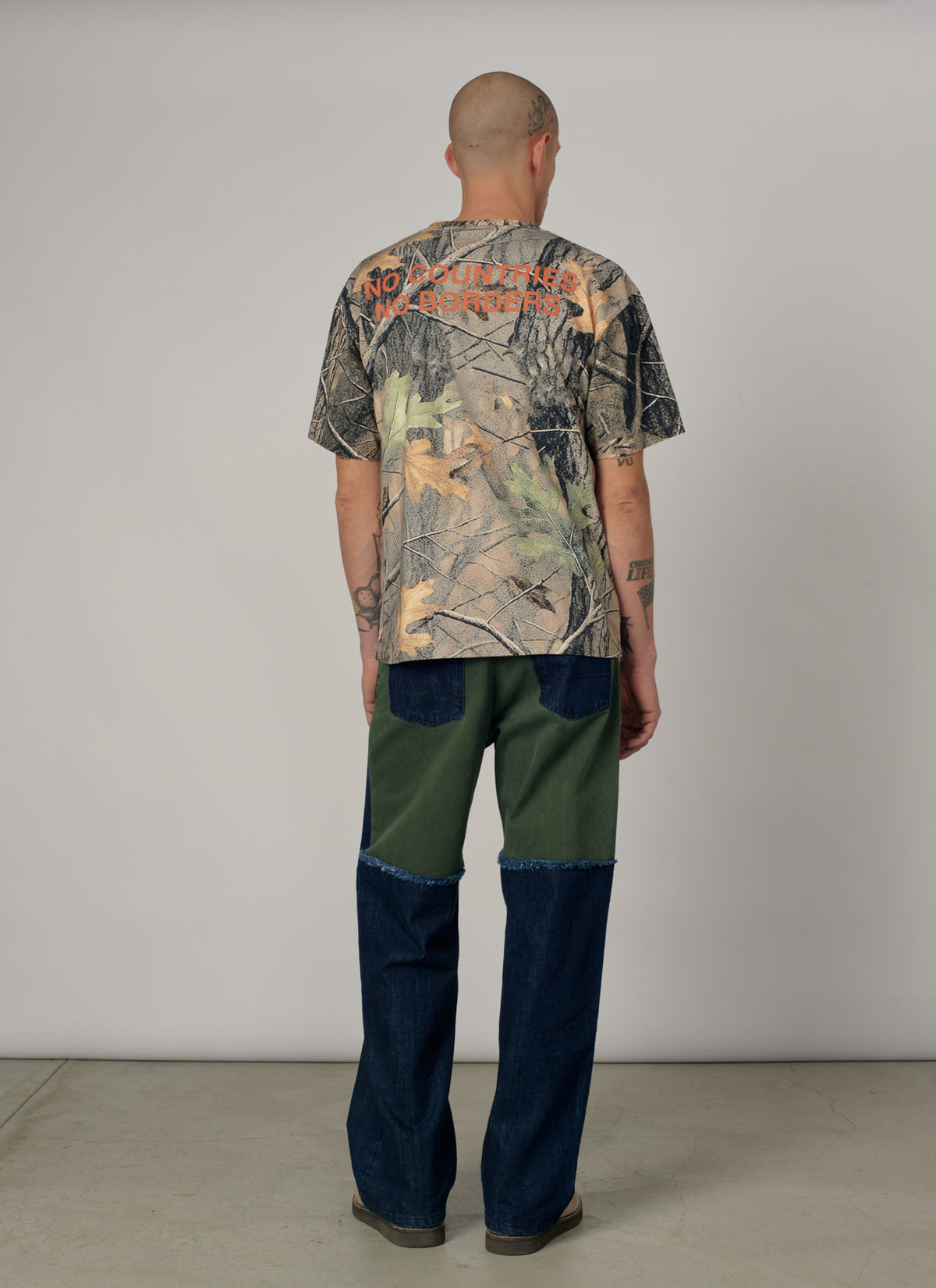 PACC19T017-1 ~ MEN BORDERS CAMO TEE SHIRT CAMO